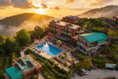 Foxoso Aamari Resort  A Luxury Retreat