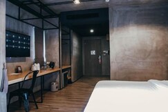 De Prime@rangnam, Your Tailor Made Hotel