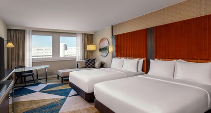 Hilton Vienna Danube Waterfront Room Type - DOUBLE QUEEN EXECUTIVE