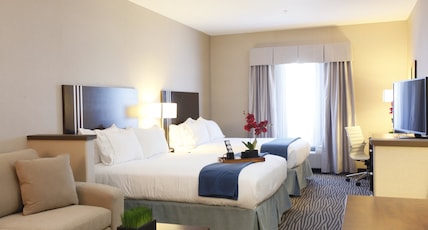 Holiday Inn Express FORT ST JOHN Room Type - 2 Queen Standard Sofa Bed
