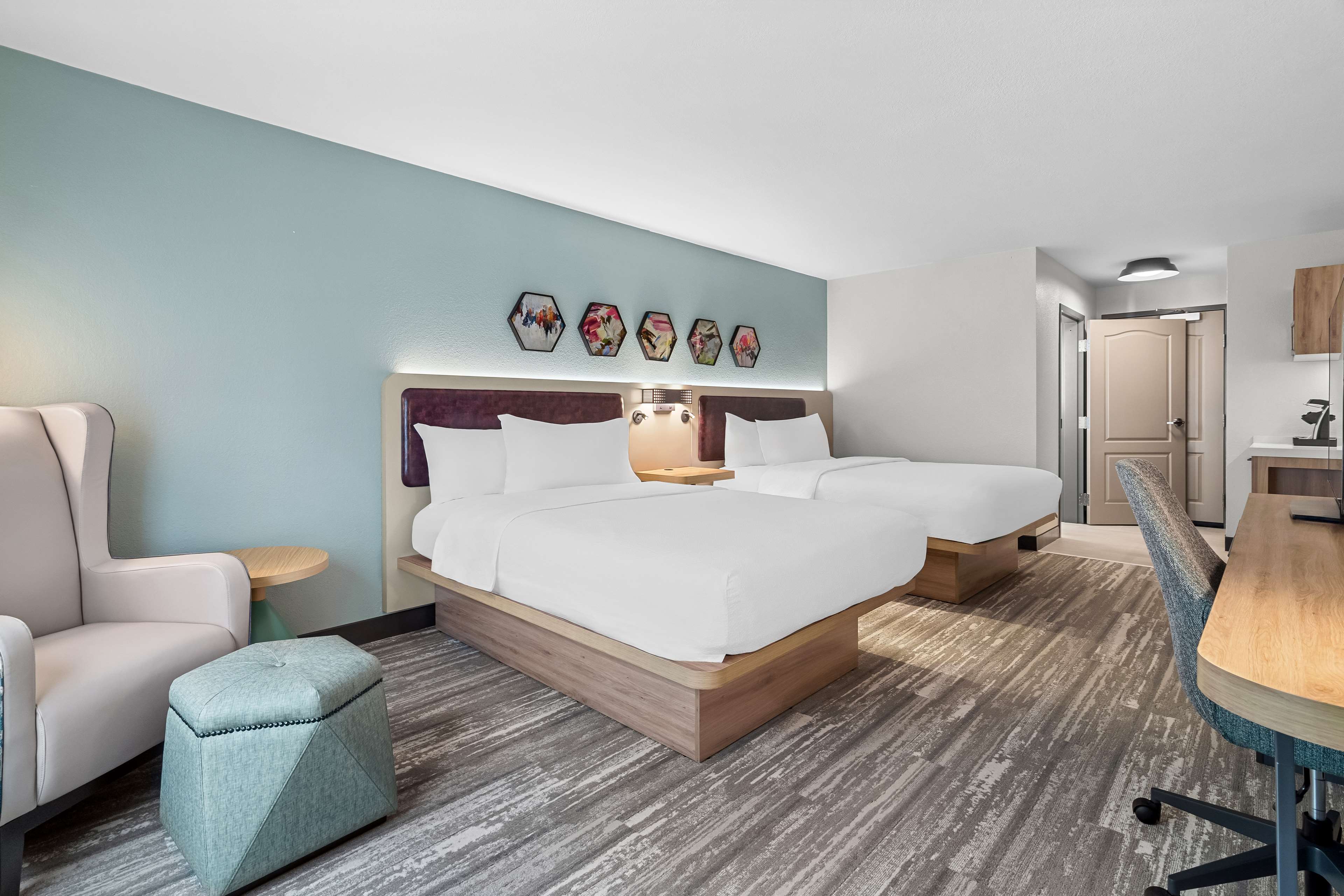 Hilton Garden Inn Cartersville - Tap to explore photos