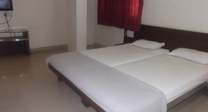 Hotel Shivalin, Ranjangaon, 50 Kms from Pune Room Type - DELUXE AC Hotel Shivalin, Ranjangaon, 50 Kms from Pune Room Type - DELUXE AC