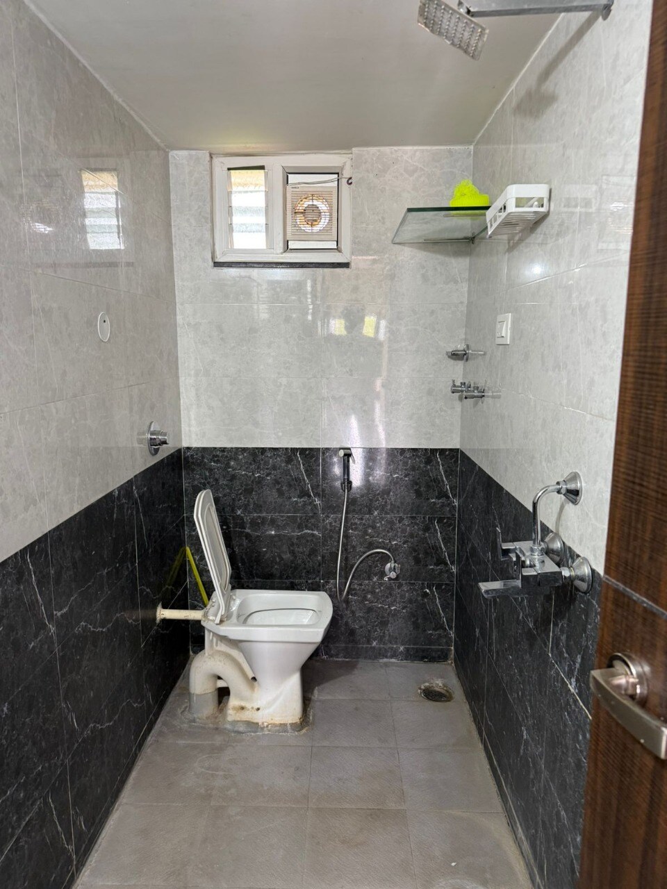 Madhus Home Stay - Tap to explore photos