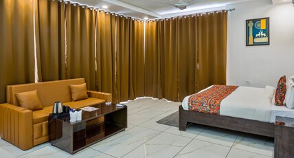 Ganga View Bungee Retreat Room Type - Bedroom 4