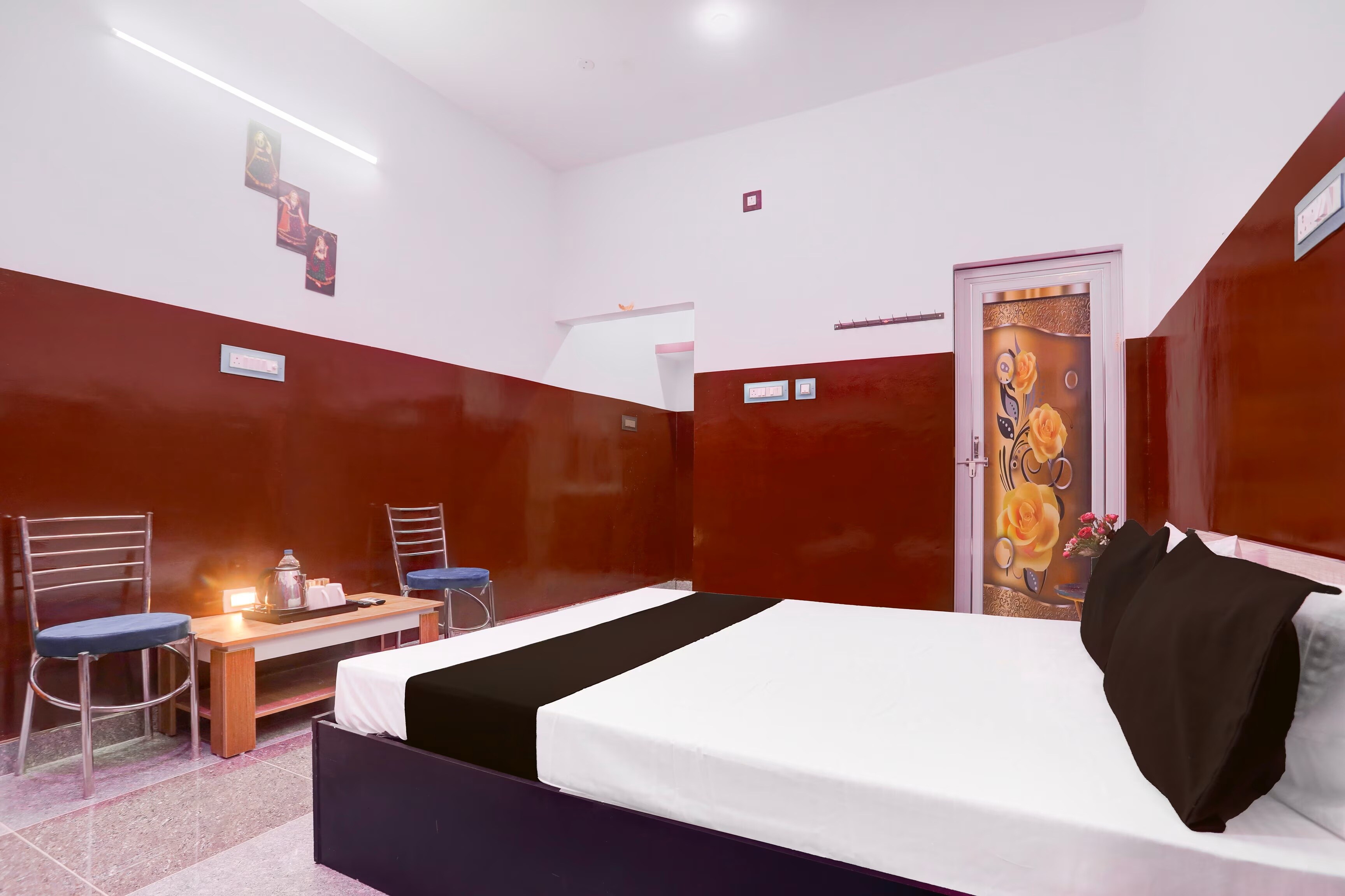 NEW STAR LODGE, Chilika Lake - Tap to explore photos