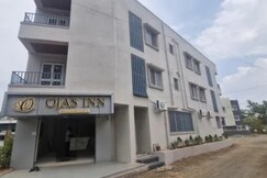 FabHotel Ojas Inn