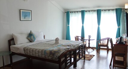 Misty Meadows Room Type - Valley View Room