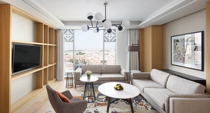 Crowne Plaza JEDDAH AL SALAM Room Type - 1 King Diplomatic Suite