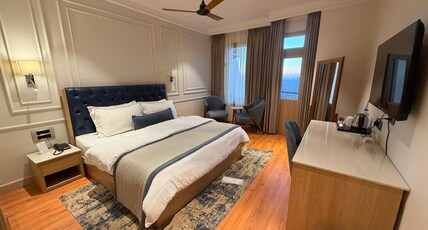 Hotel M & Resort Room Type - King Room with Balcony
