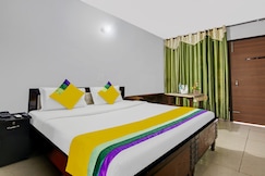 Photos of Hotel King Palace Near CP 67 Mall Airport Road Mohali