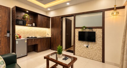 Emerald Vista Luxury Suites | Room & Restaurant Room Type - Premium Studio A/C Apartment- Living Room+ Bed Room + Balcony Emerald Vista Luxury Suites | Room & Restaurant Room Type - Premium Studio A/C Apartment- Living Room+ Bed Room + Balcony