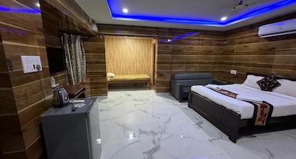 Thavika Onila Resort, Yelagiri Room Type - Wood Room With Garden View Thavika Onila Resort, Yelagiri Room Type - Wood Room With Garden View