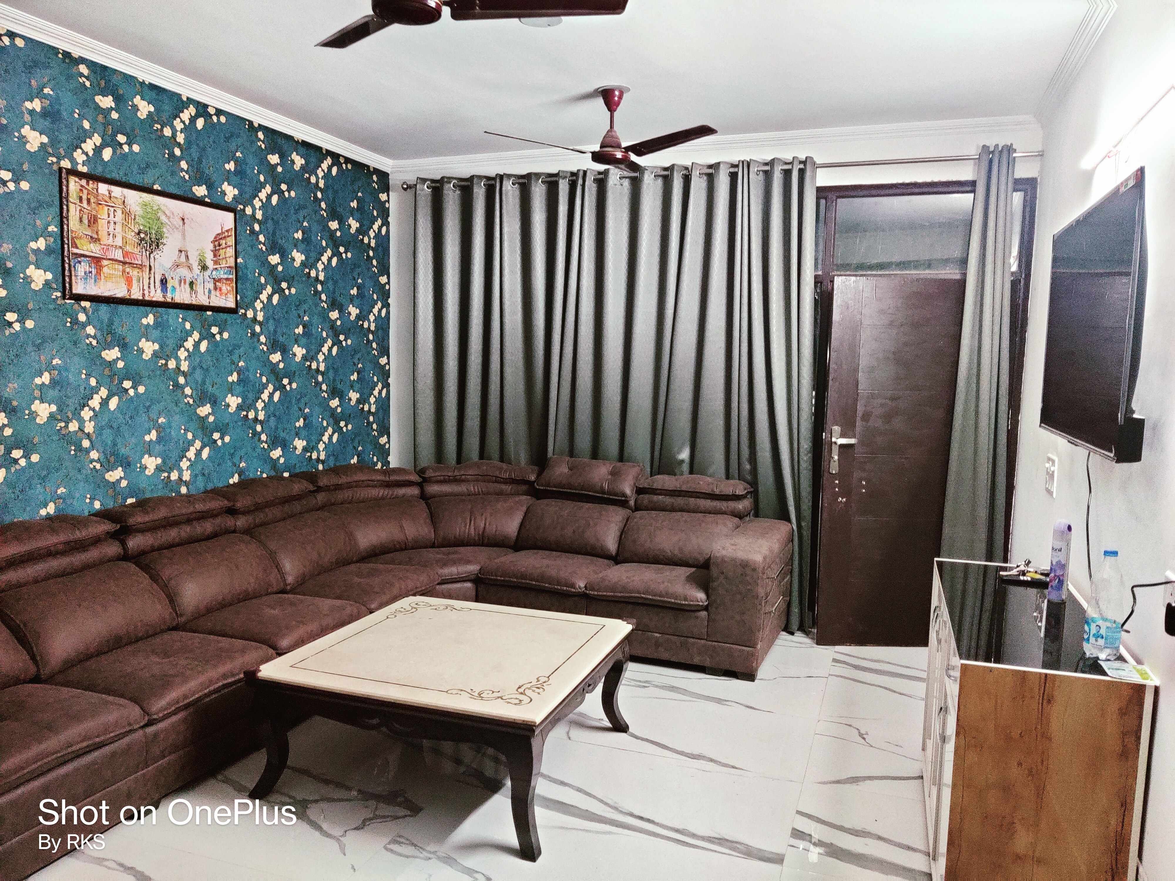 Villa - Tap to explore photos