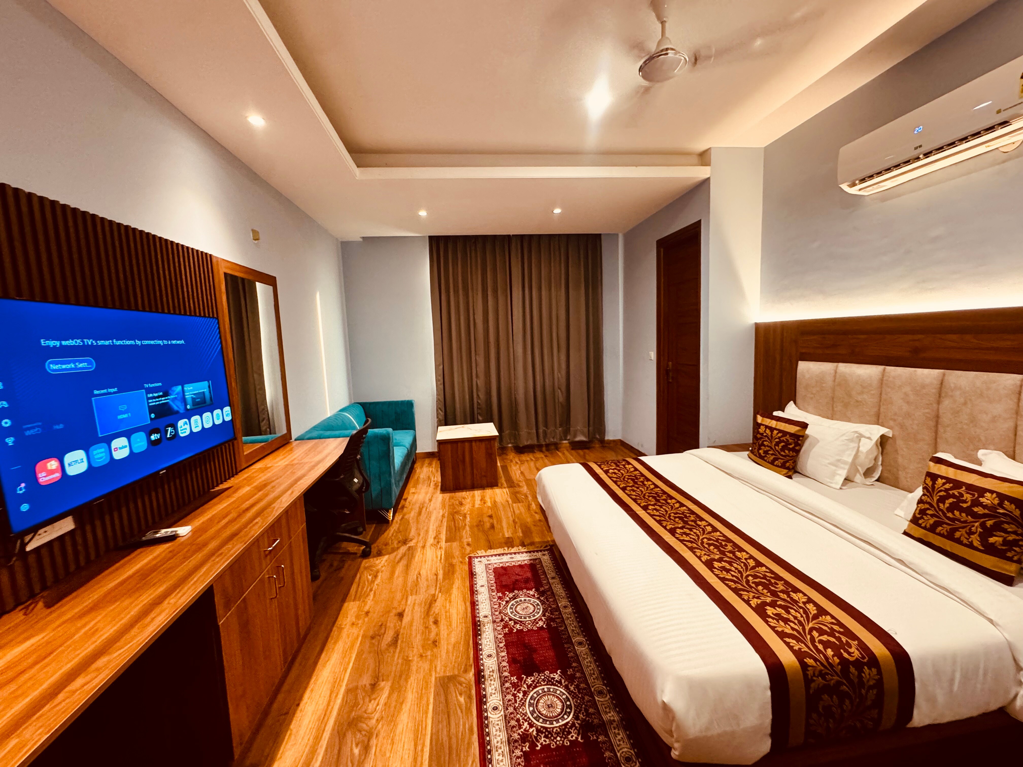 Hotel Candy Near Bestech | IISER | ISB, Airport Road, Mohali, Chandigarh - Tap to explore photos