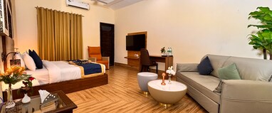 Clarissa Resort