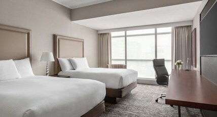 El Pardo DoubleTree by Hilton Room Type - 2DBL 1BDRM STE - LIVING RM