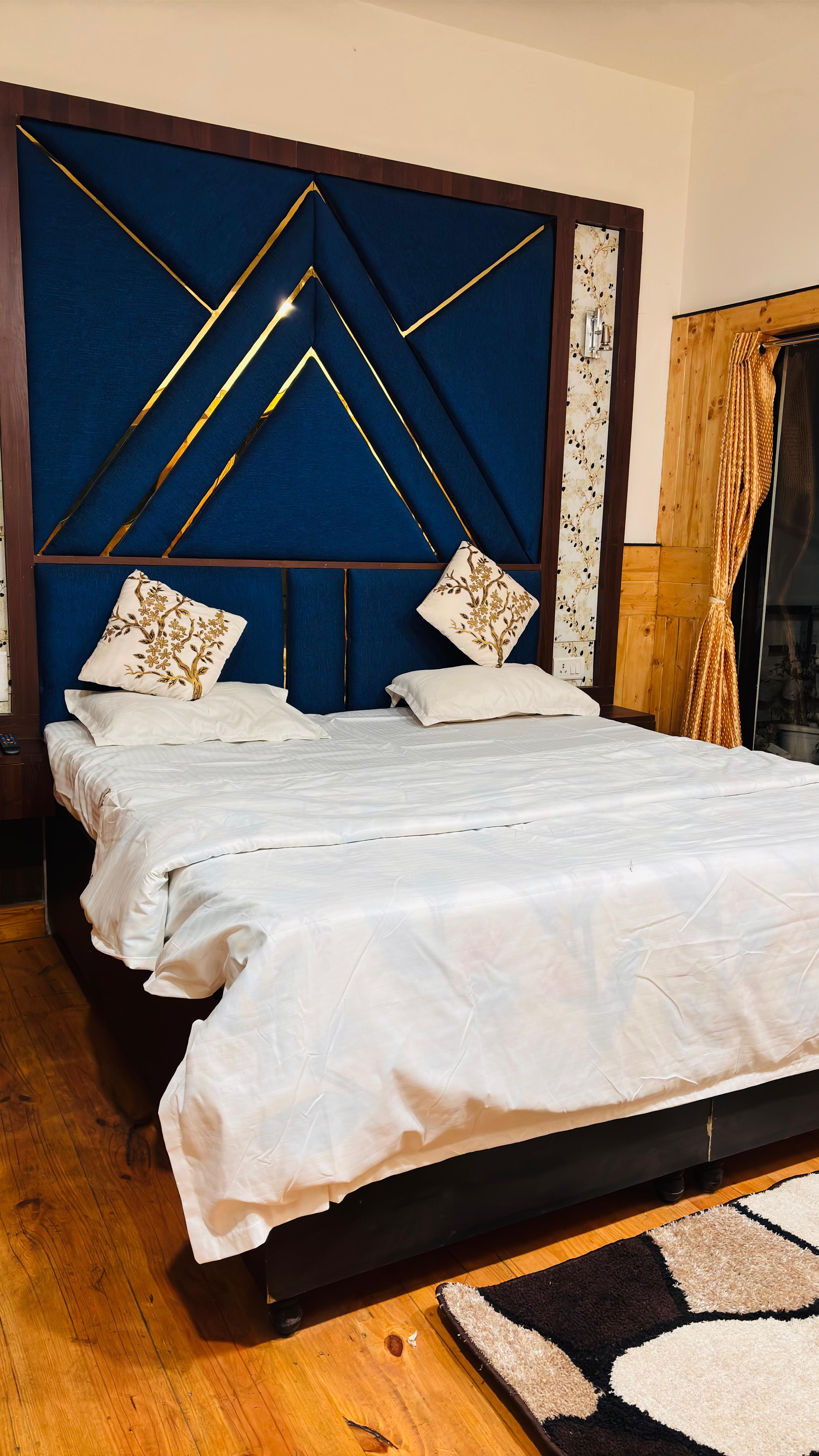 Birchwood Homestay - Tap to explore photos