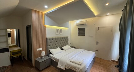 Royad Farm Resort Room Type - HoneyMoon  cottages