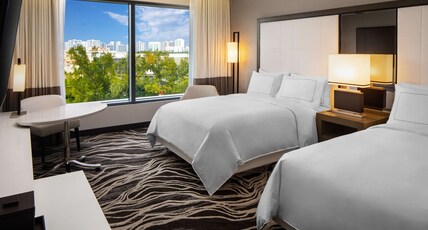 Hilton Aventura Miami Room Type - 2 QUEEN BEDS