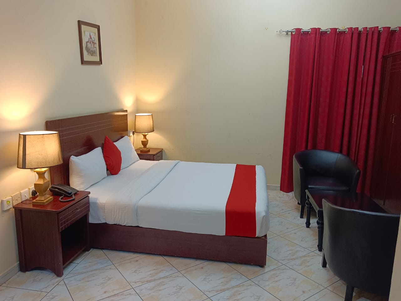 Ruwi Beach Hotel Apartment - Tap to explore photos