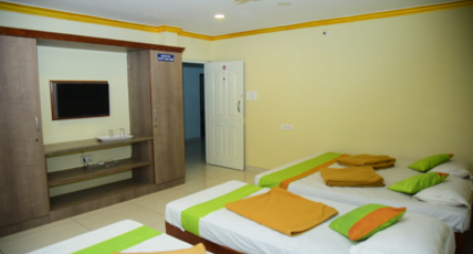 Coorg Inn Rooms Room Type - 6 Sharing Family Room