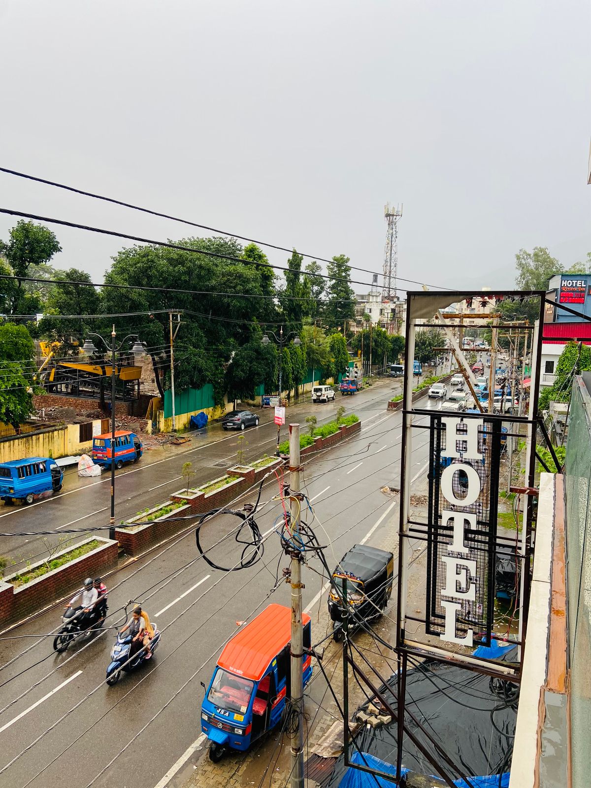 The Ganga Pearl, A Riverside Hotel near Triveni Ghat - Tap to explore photos