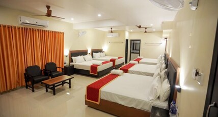 Hotel Sri Devi Room Type - 5 Bed AC Room