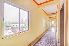 HOTEL KAVINS INN