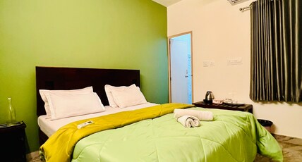 Rayz Inn Beach Resort Room Type - Deluxe AC Double Room