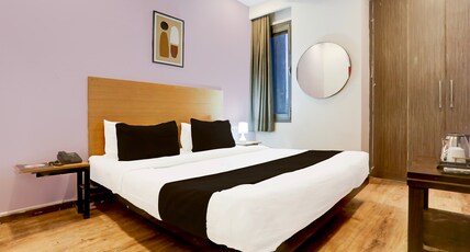Townhouse Rohini Sector 24 Room Type - Classic with Balcony Townhouse Rohini Sector 24 Room Type - Classic with Balcony