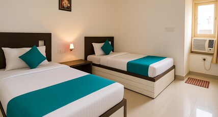 Hotel Crown Plaza  Room Type - Executive Twin-Bed (Corporate Edition)