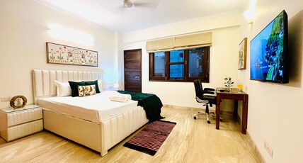 Olive Service Apartment New Friends Colony Room Type - King Room