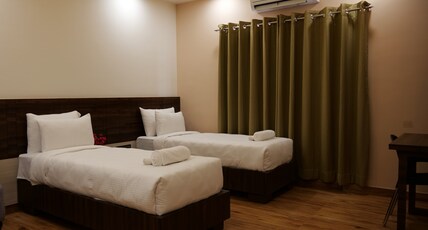 The Ventura Grand Hotel Room Type - DELUXE TWIN ROOM