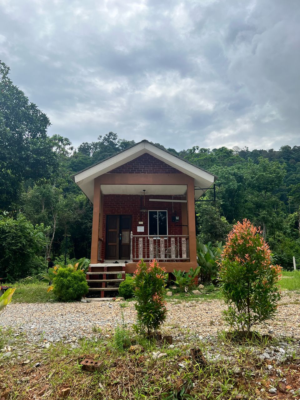 Capital O 91152 Jerot Dusun Campsite - Tap to explore photos