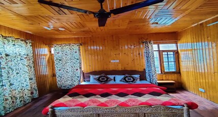 Snow Peak Resorts Room Type - Deluxe Room