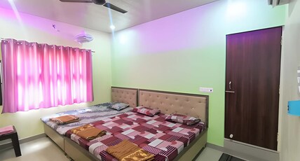 Smriti Homestay Room Type - Bedroom: 202