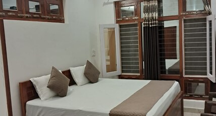 The Tree Lounge Near Lake | Hill View Room Type - Super deluxe