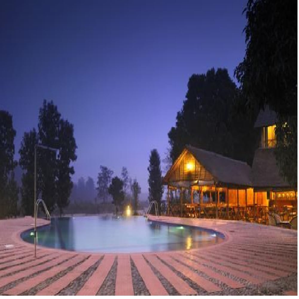Bento Corbett Woods Resort - Tap to explore photos