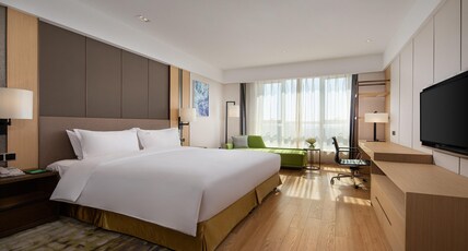 Holiday Inn Hotel & Suites Langfang New Chaoyang Room Type - 1 King Standard