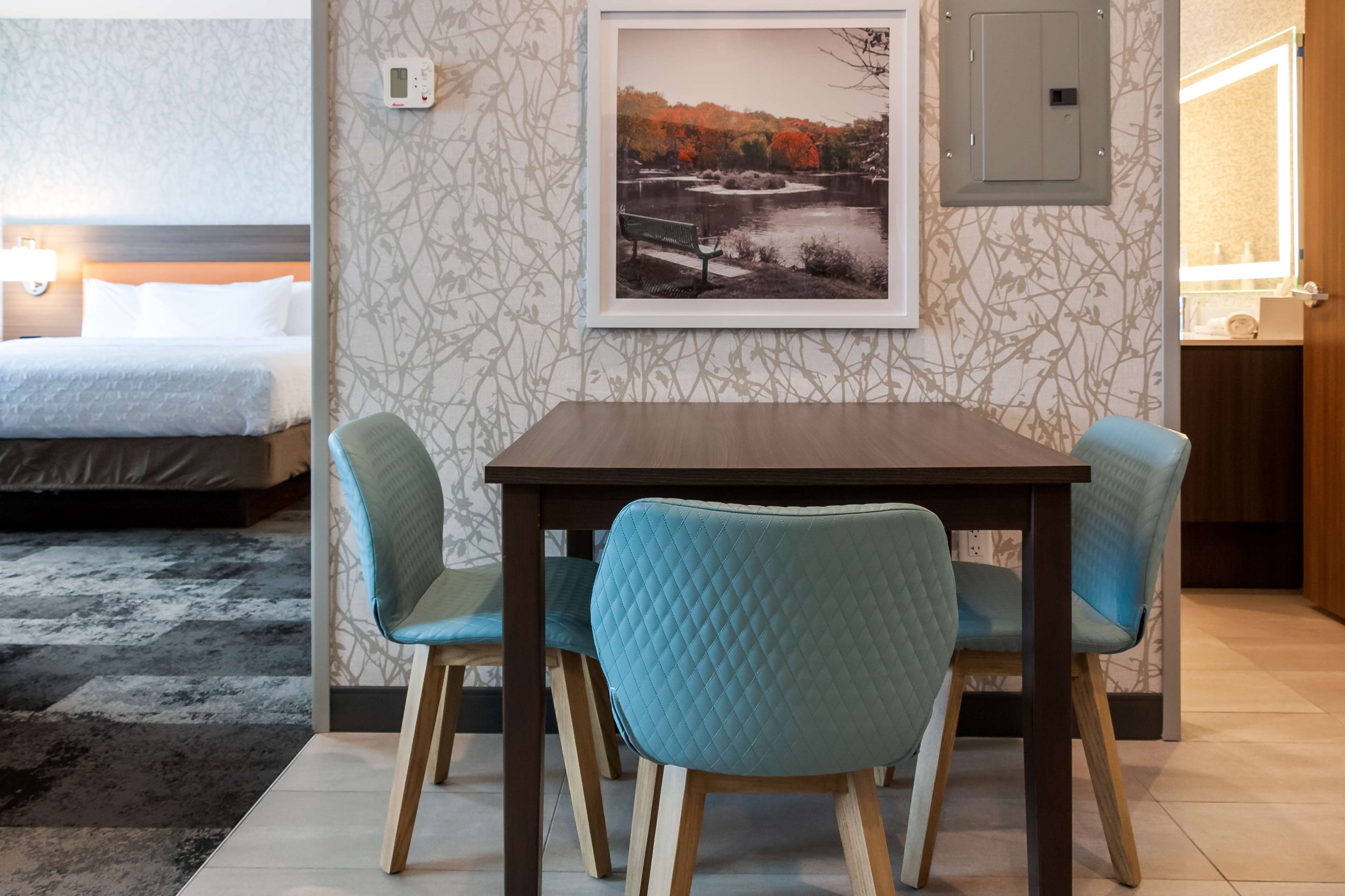 Home2 Suites by Hilton Bolingbrook Chicago - Tap to explore photos
