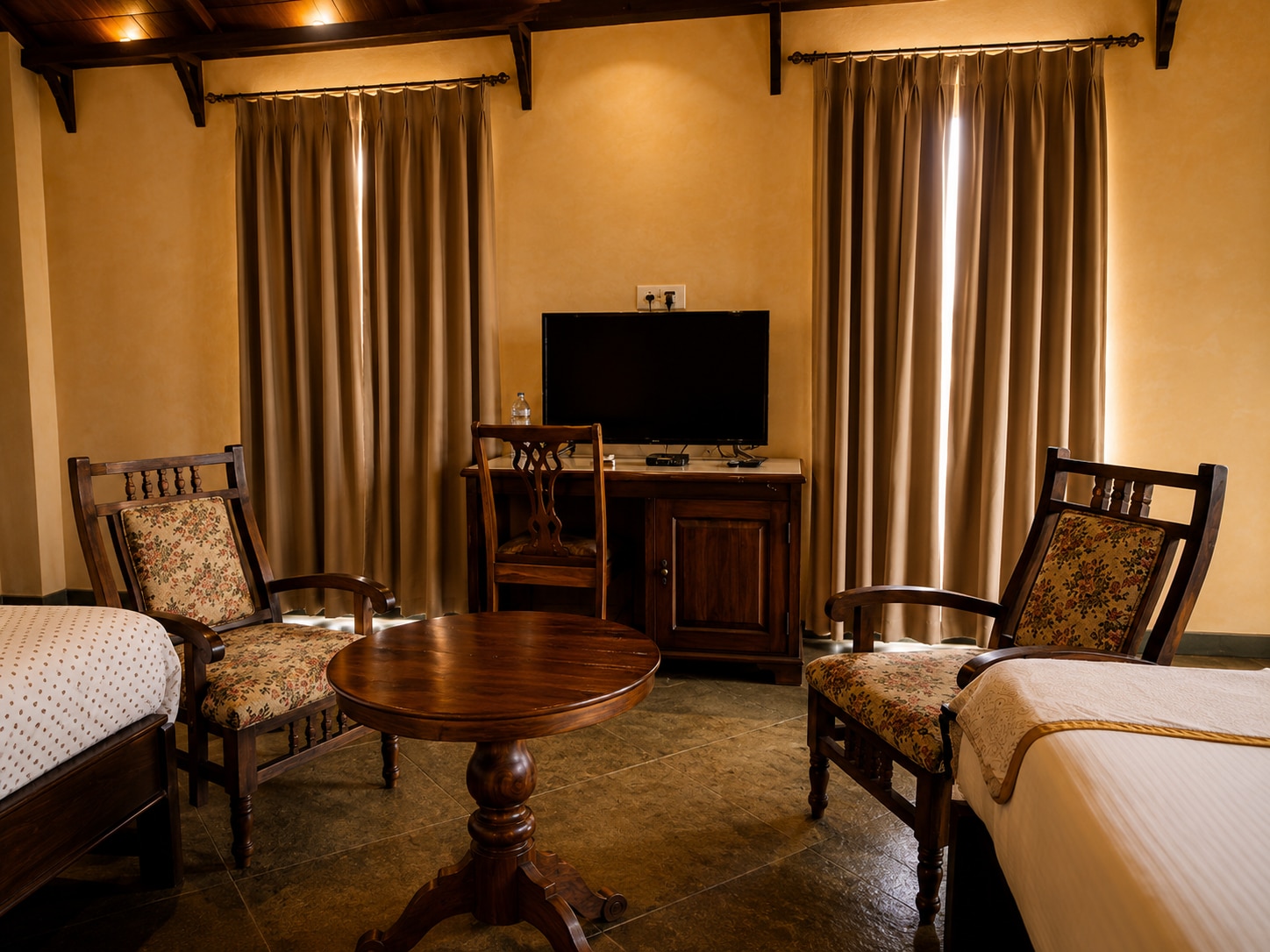 Jawai Leopard Safari Lodge - Tap to explore photos