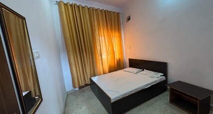 Paras Guest House Serene Mountain Retreat Room Type - Bedroom 6