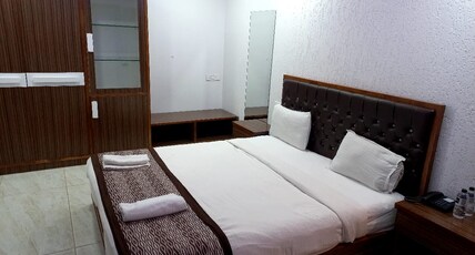 Hotel Calangute Central Room Type - Deluxe room