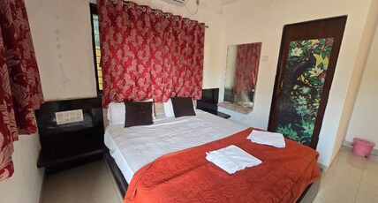 Hotel Riveria Shinde stays Room Type - Bedroom 1