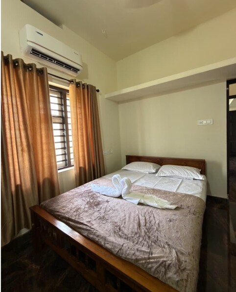 AP'S Homestay - 2BHK Apartment - Tap to explore photos