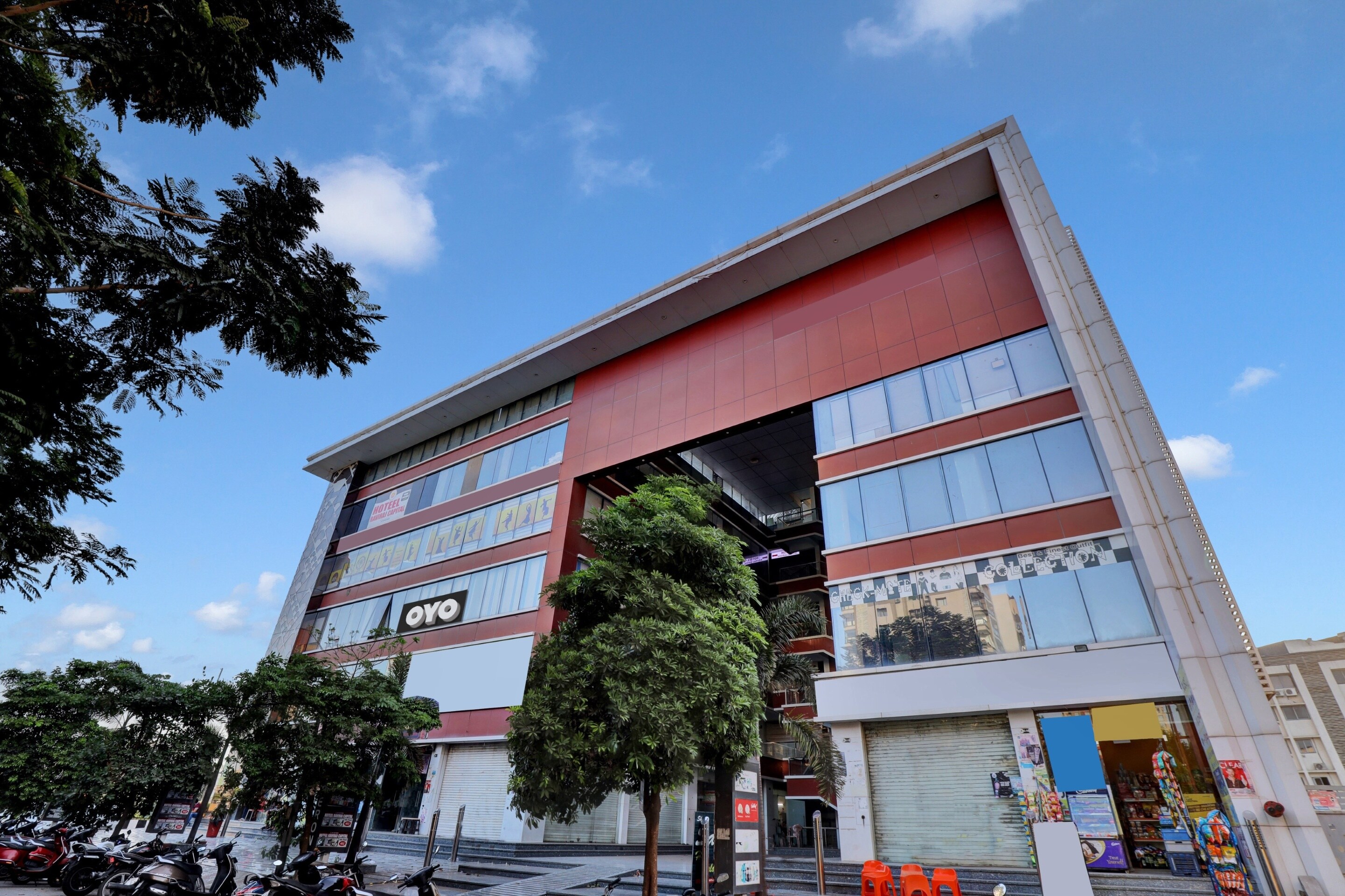 Hotel O Hoteel Raviraj Capital - Tap to explore photos