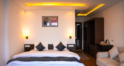 The Glass House Gethia Room Type - Premium without Balcony
