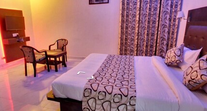 Hotel Lords Highway Inn Room Type - Deluxe A/C Room