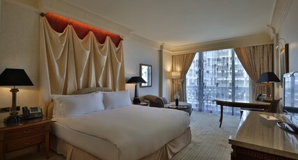 InterContinental PHOENICIA BEIRUT Room Type - 1 King Classic