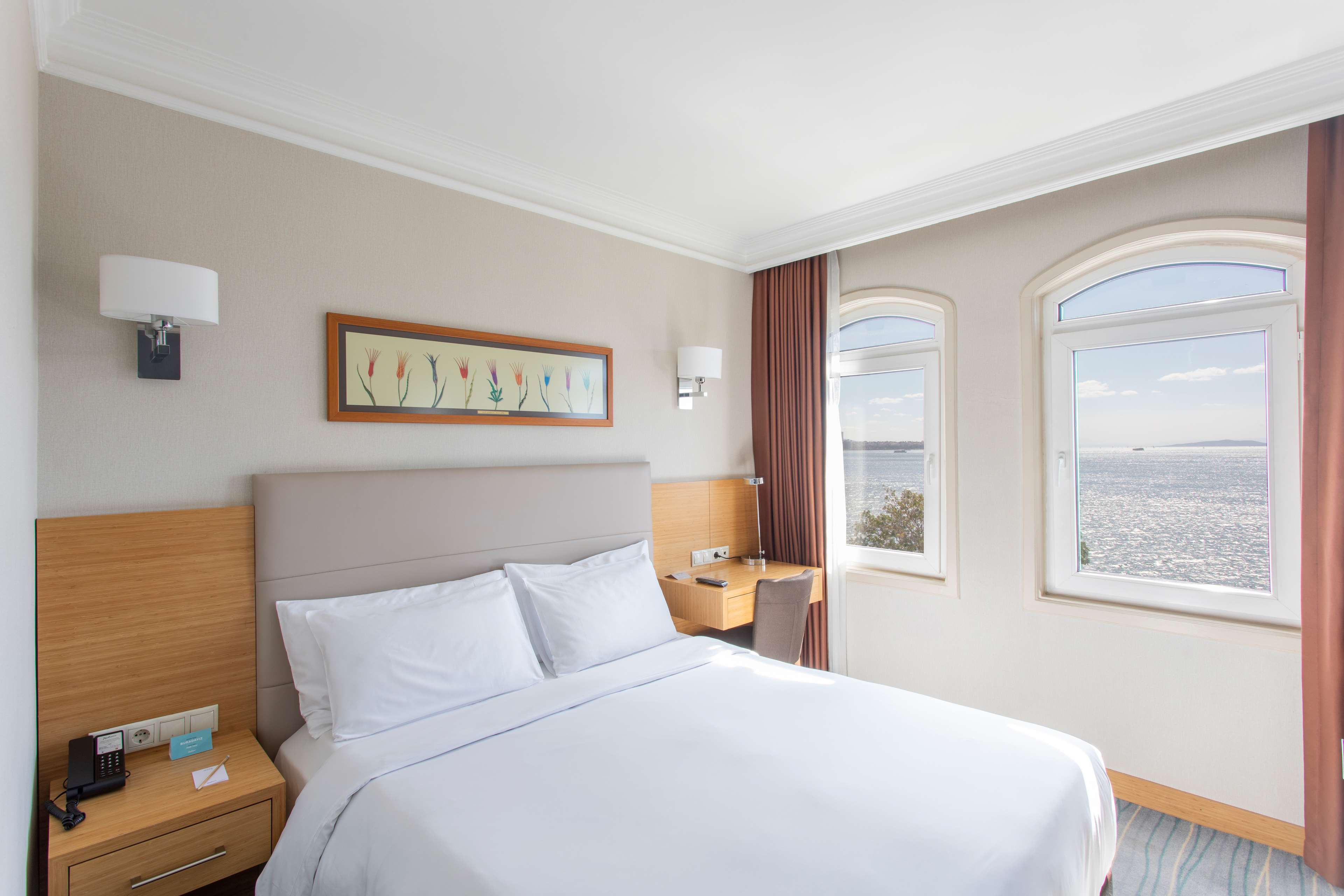 Radisson Hotel Istanbul Sultanahmet - Tap to explore photos